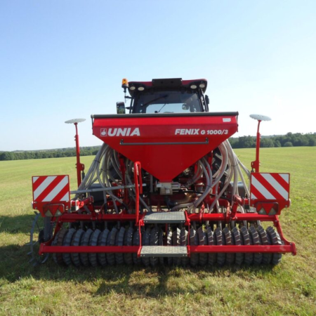 Pneumatisk såmaskin FENIX G 1000/3 med 1000 liters fröbehållare