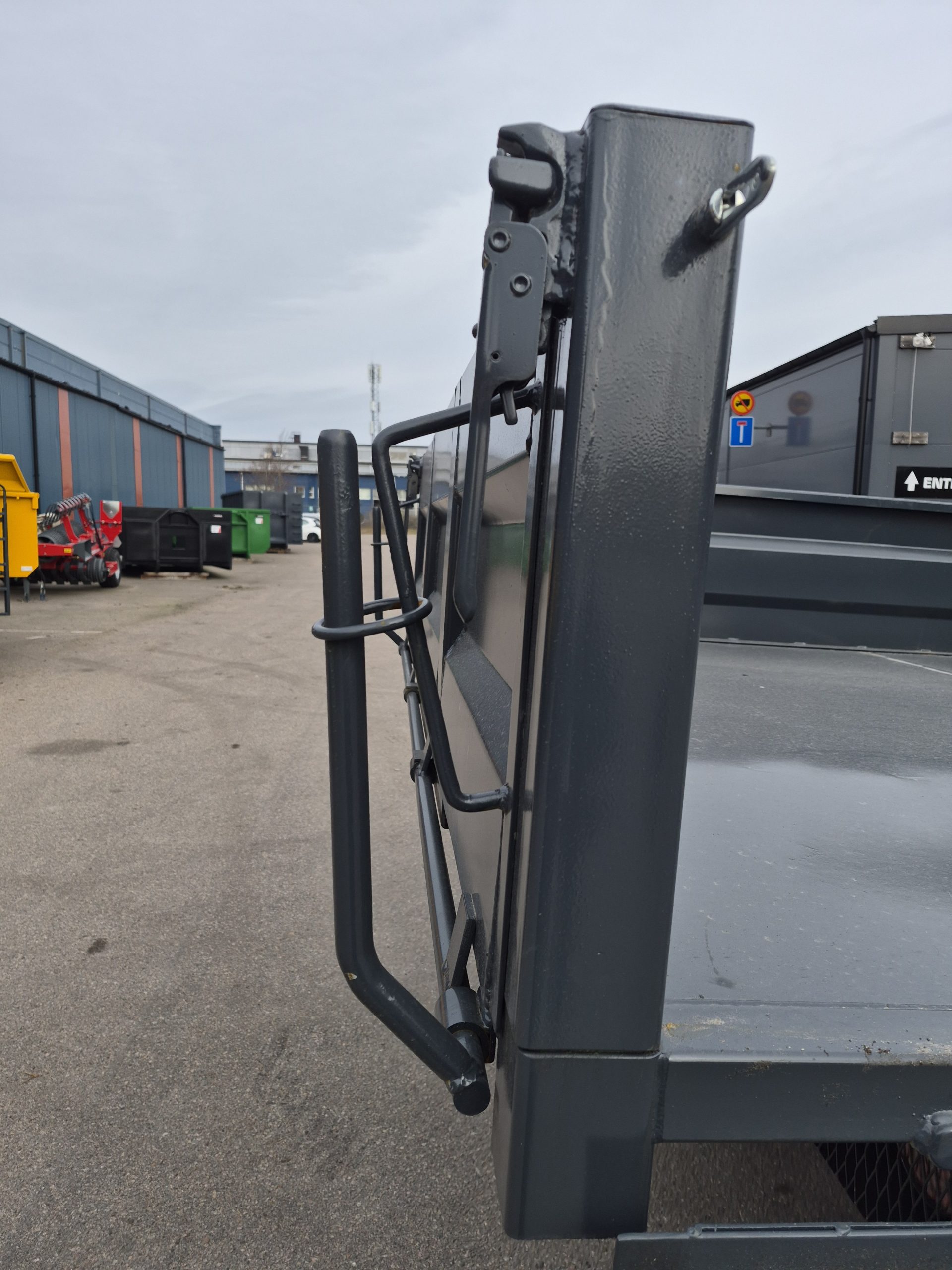 MÖRE Lättdumper 8 ton - avtagbara lämmar - Bild 3