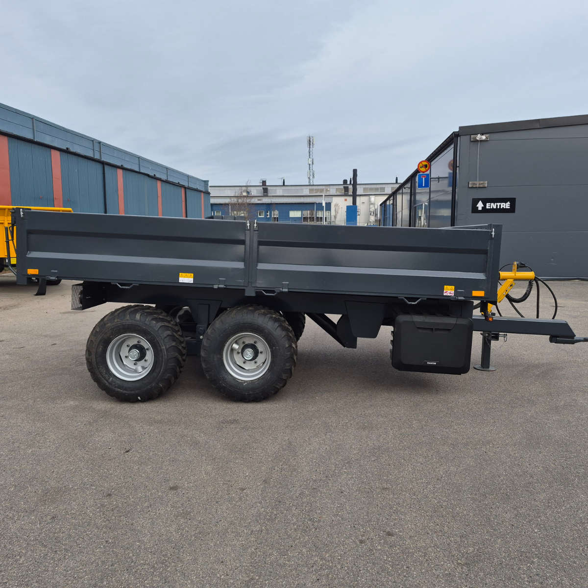 MÖRE Lättdumper 8 ton - avtagbara lämmar